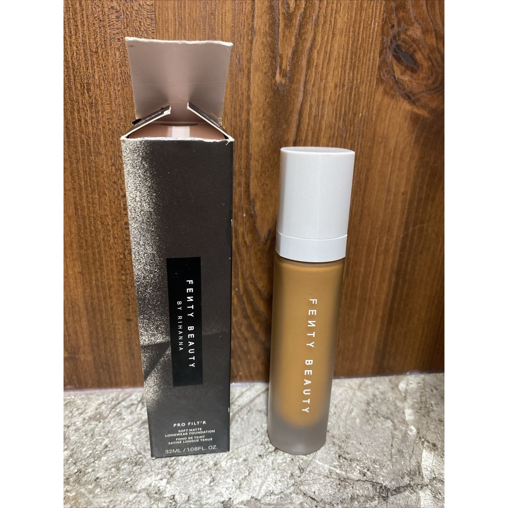 Fenty‎ Beauty By Rihanna Pro Filt'r Soft Matte Foundation #425